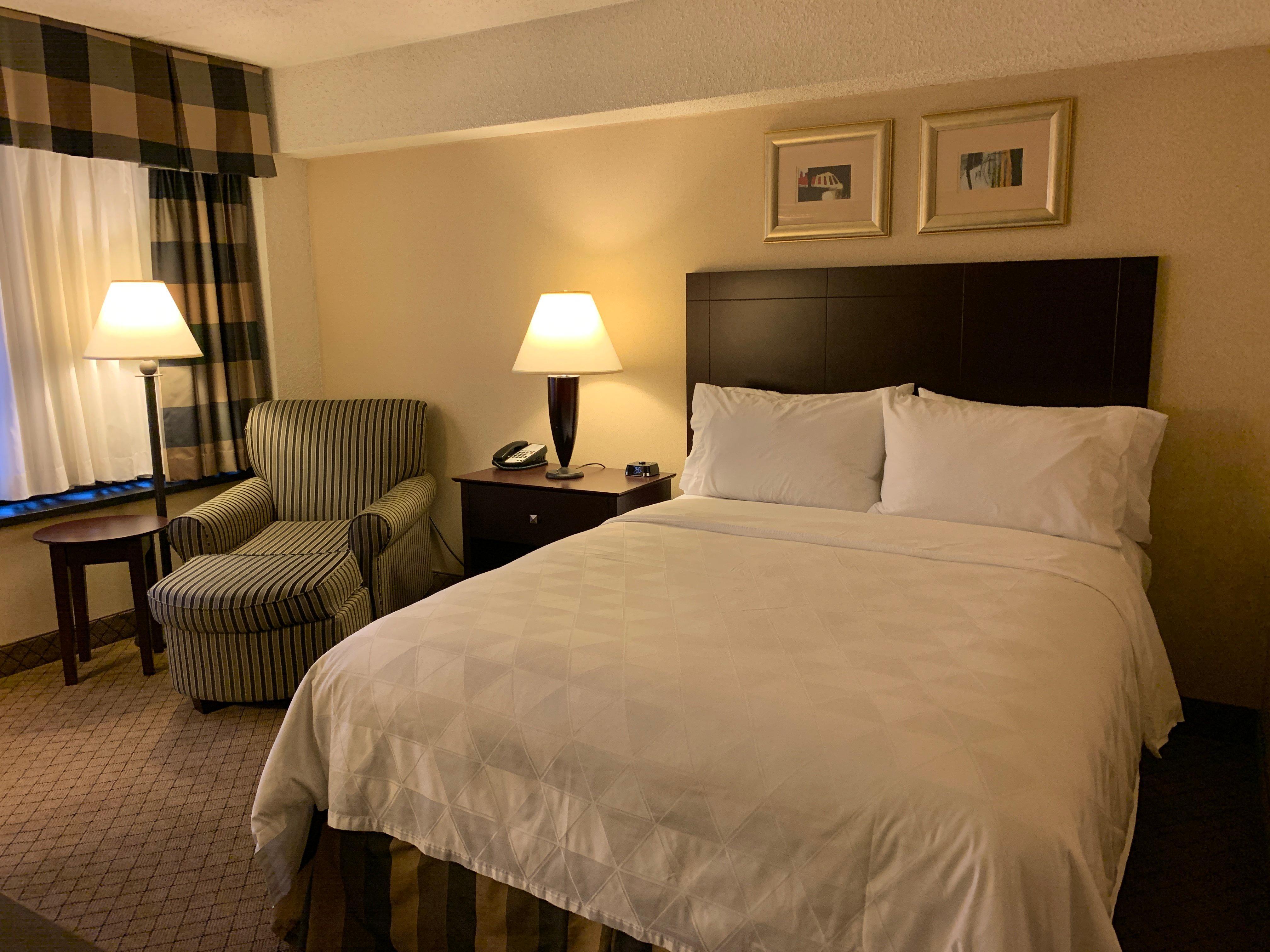Hotel Johnstown-downtown By Ihg 3*